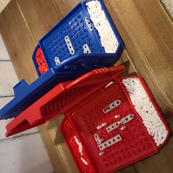 GAME TRAVEL Battleship NWOT, not boxed - Picture 2 of 6